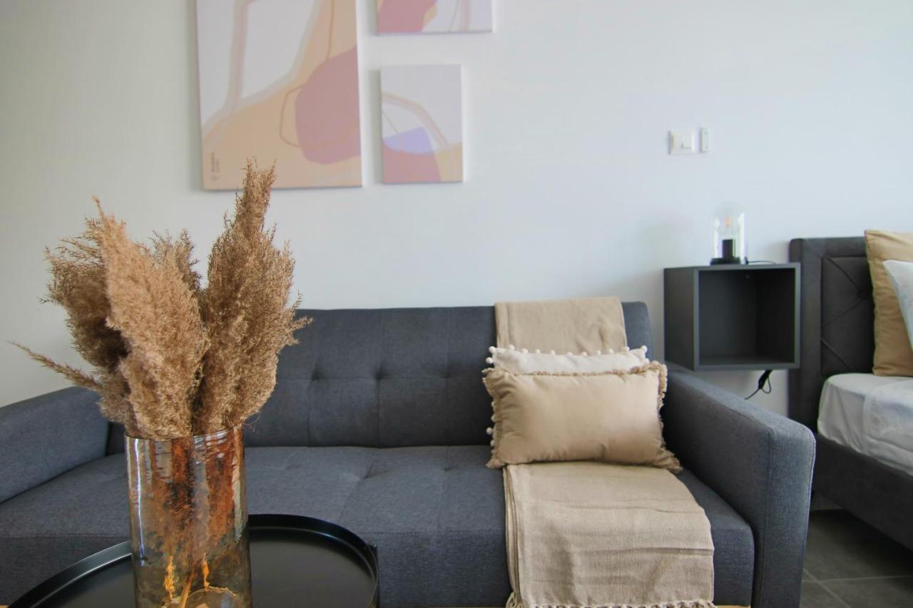 Phaedrus Living: Seaside Luxury Flat Athina 117 Lejlighed Paphos Eksteriør billede